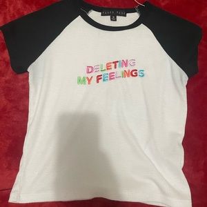 Women’s semi crop size medium